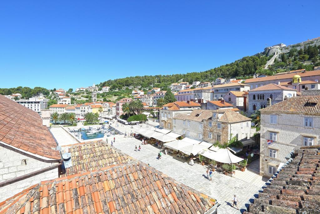 Apartment Plaza Hvar Town Kamer foto