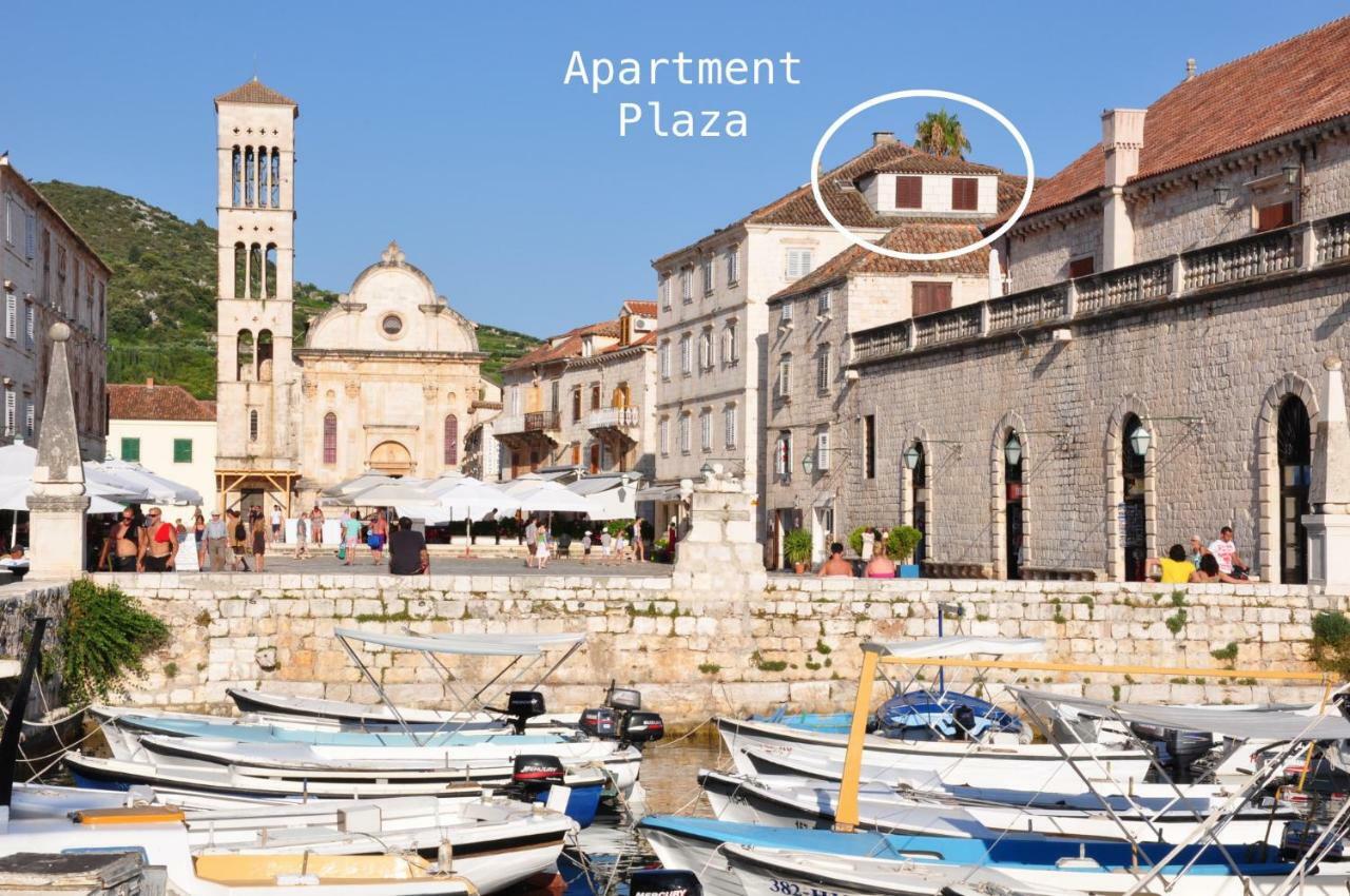 Apartment Plaza Hvar Town Buitenkant foto